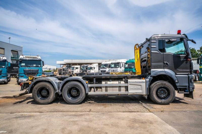 MAN TGS 33.470 BL - PALFINGER - Kamion sa hidrauličnom kukom: slika 4 MAN TGS 33.470 BL - PALFINGER - Kamion sa hidrauličnom kukom: slika 4