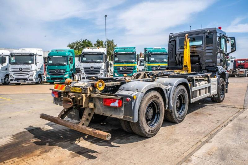MAN TGS 33.470 BL - PALFINGER - Kamion sa hidrauličnom kukom: slika 5 MAN TGS 33.470 BL - PALFINGER - Kamion sa hidrauličnom kukom: slika 5