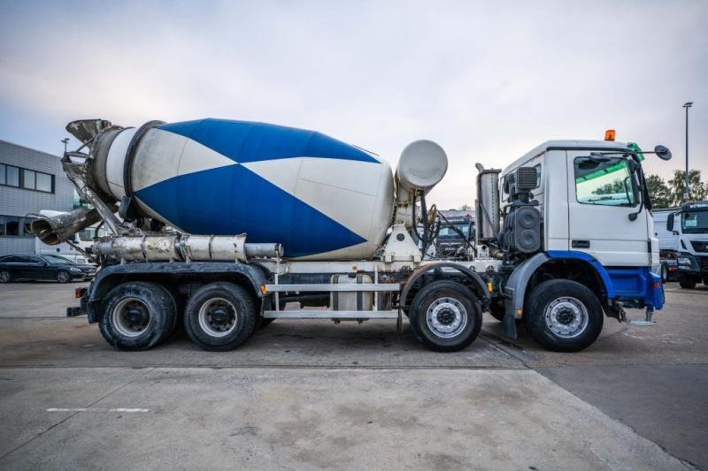 Mercedes ACTROS 4141 BB-MP2 + MIXER 9M3 - Mikser za beton: slika 3 Mercedes ACTROS 4141 BB-MP2 + MIXER 9M3 - Mikser za beton: slika 3