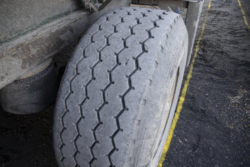 Mol K85F/20T/37ST- HYDR. DOOR - Poluprikolica istovarivača: slika 5 Mol K85F/20T/37ST- HYDR. DOOR - Poluprikolica istovarivača: slika 5