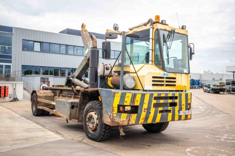 Mol MOL-CT 200 - 8248 H - Kamion sa hidrauličnom kukom: slika 2 Mol MOL-CT 200 - 8248 H - Kamion sa hidrauličnom kukom: slika 2