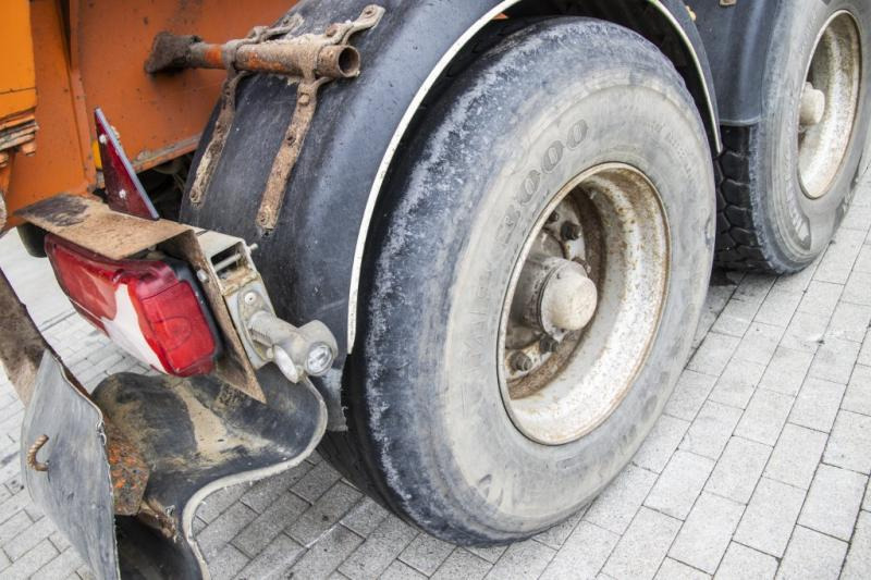 ROBUSTE-KAISER KAISER S3302 G37 - 2 ASSEN - Poluprikolica istovarivača: slika 5 ROBUSTE-KAISER KAISER S3302 G37 - 2 ASSEN - Poluprikolica istovarivača: slika 5