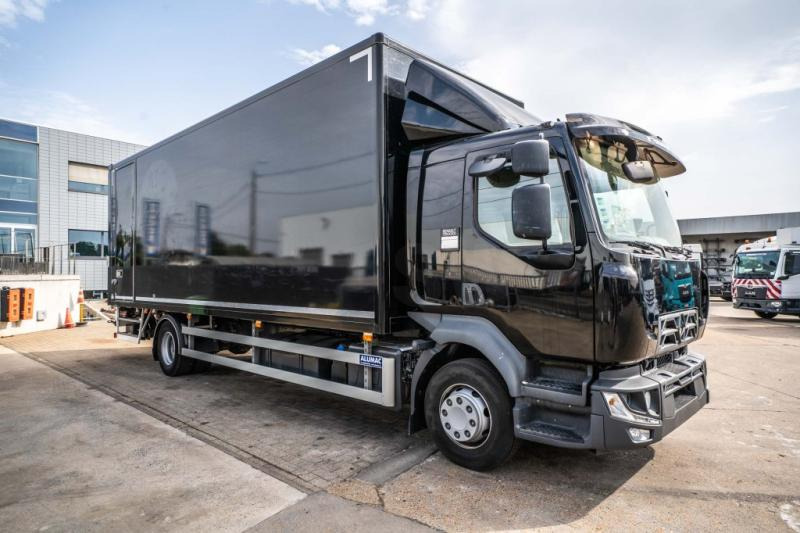 Renault D250 16T.- 36000 KM +DHOLLANDIA 2T. - Kamion sa zatvorenim sandukom: slika 2 Renault D250 16T.- 36000 KM +DHOLLANDIA 2T. - Kamion sa zatvorenim sandukom: slika 2