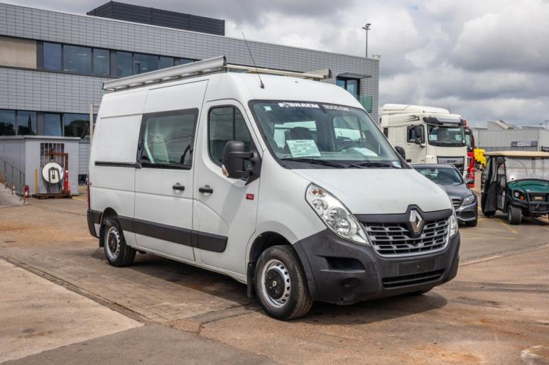 Renault MASTER 125 DCI + 6+1 personen - Furgon: slika 2 Renault MASTER 125 DCI + 6+1 personen - Furgon: slika 2