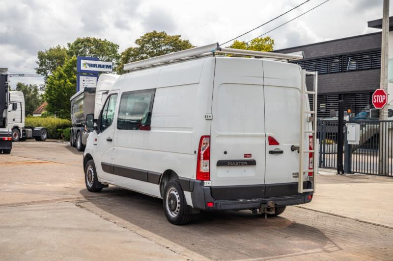 Renault MASTER 125 DCI + 6+1 personen - Furgon: slika 4 Renault MASTER 125 DCI + 6+1 personen - Furgon: slika 4