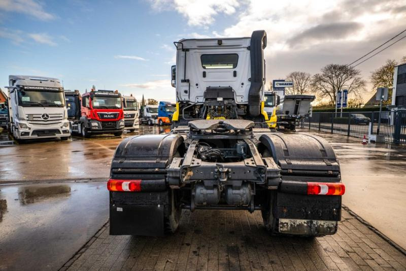Mercedes AROCS 2045 AS (cardan) - Tegljač: slika 5 Mercedes AROCS 2045 AS (cardan) - Tegljač: slika 5