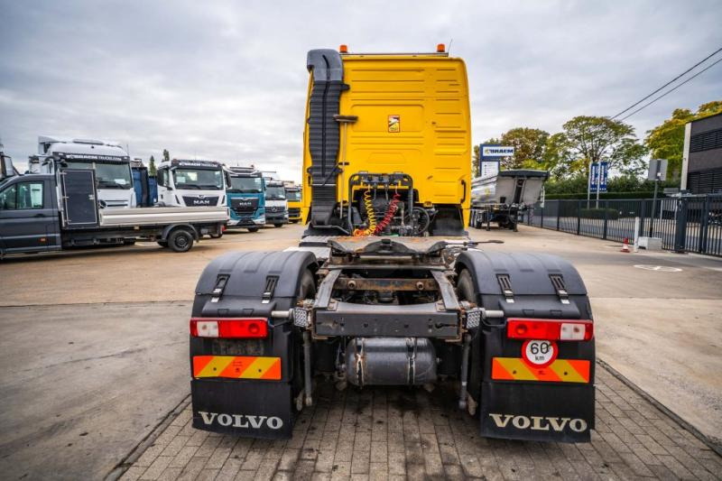 Volvo FH 400 -E5 +KIPHYDR. - Tegljač: slika 5 Volvo FH 400 -E5 +KIPHYDR. - Tegljač: slika 5