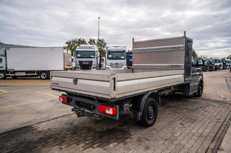 VW CRAFTER - Dostavno vozilo sa otvorenom sandukom: slika 4 VW CRAFTER - Dostavno vozilo sa otvorenom sandukom: slika 4