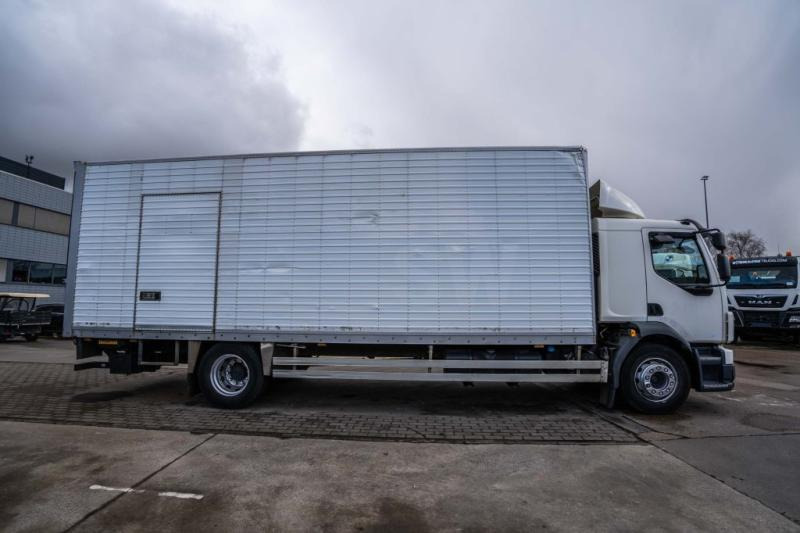 Volvo FL 260 (19t) +DHOLLANDIA 2T. - Kamion sa zatvorenim sandukom: slika 3 Volvo FL 260 (19t) +DHOLLANDIA 2T. - Kamion sa zatvorenim sandukom: slika 3