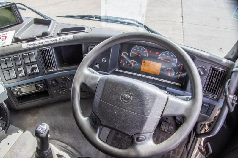Autočistilica Volvo FM 340 - BUCHER SCHÖRLING 8000: slika 7