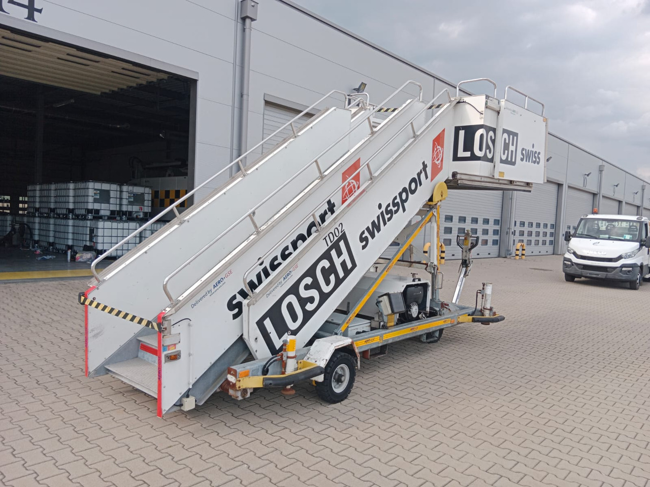 Denge TS3800 - Putničke stepenice: slika 1 Denge TS3800 - Putničke stepenice: slika 1