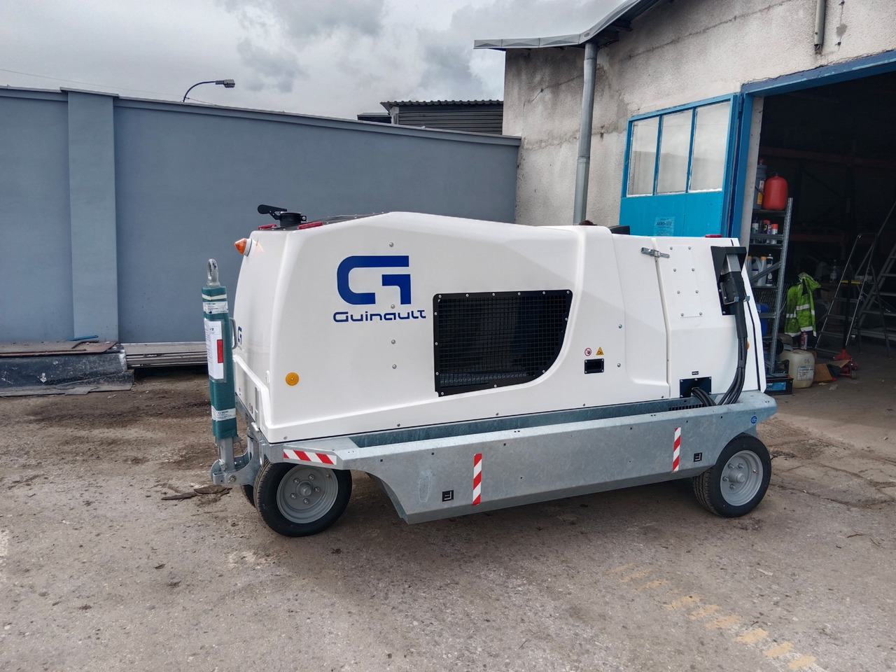 GUINAULT GA 90 - Zemaljski agregat GPU: slika 1 GUINAULT GA 90 - Zemaljski agregat GPU: slika 1