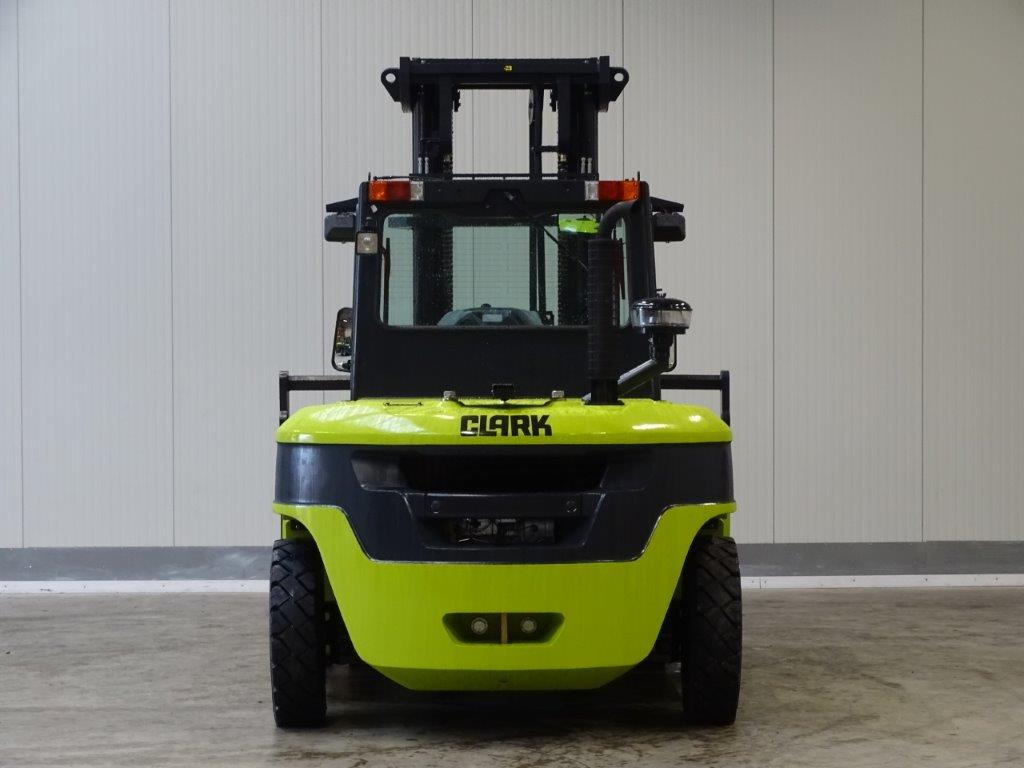 Clark C80D900 - TRIPLEX - DEMO - Dizel viljuškar: slika 5 Clark C80D900 - TRIPLEX - DEMO - Dizel viljuškar: slika 5