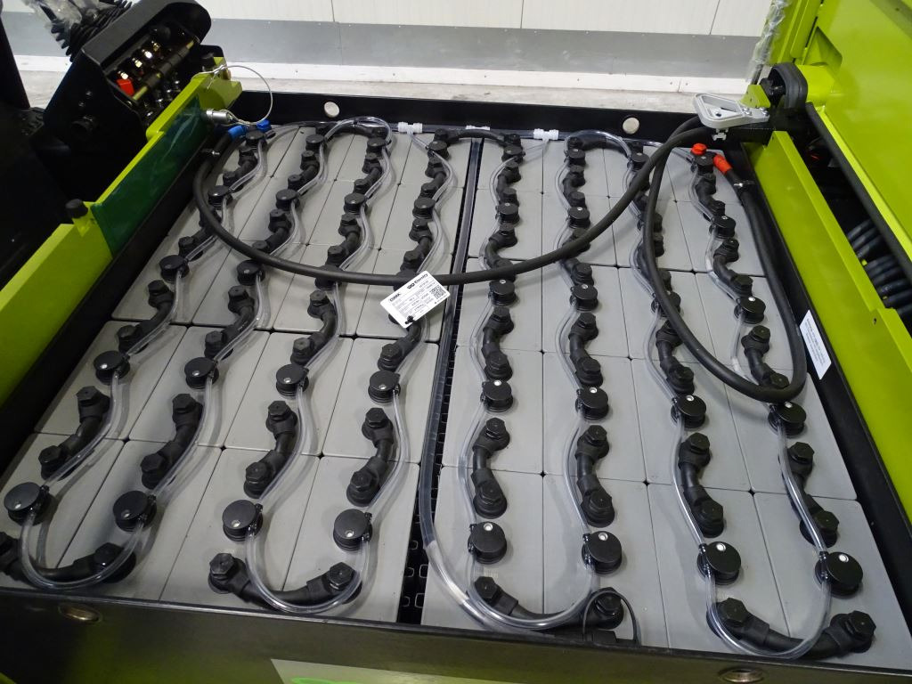 Clark GEX50 - Električni viljuškar: slika 2 Clark GEX50 - Električni viljuškar: slika 2