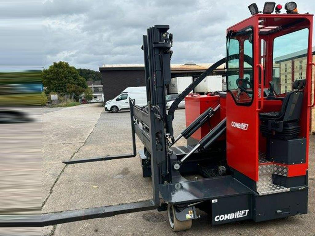 Combilift C3000 STE - TRIPLEX - Viljuškar sa 4 strane: slika 2 Combilift C3000 STE - TRIPLEX - Viljuškar sa 4 strane: slika 2