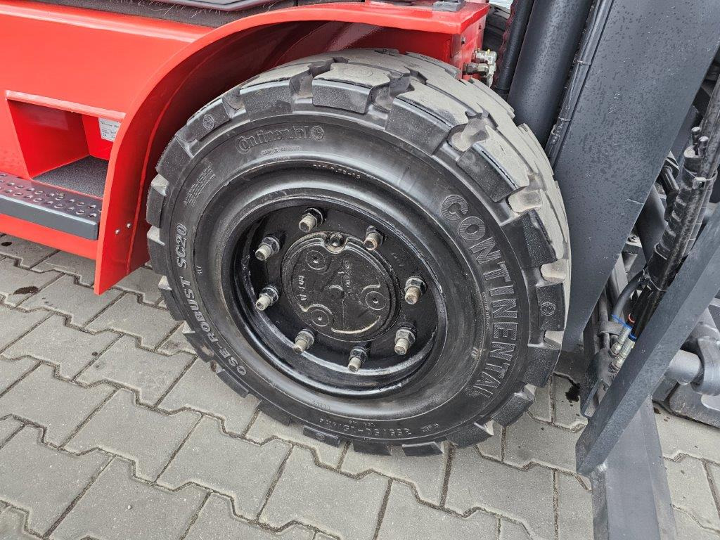 Dan Truck 8450DG Container-Indoor-Stapler -TRIPLEX - Dizel viljuškar: slika 2 Dan Truck 8450DG Container-Indoor-Stapler -TRIPLEX - Dizel viljuškar: slika 2