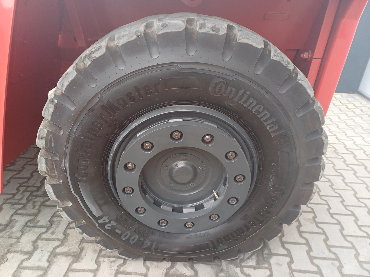 Dizel viljuškar Kalmar DCG250-12LB: slika 10