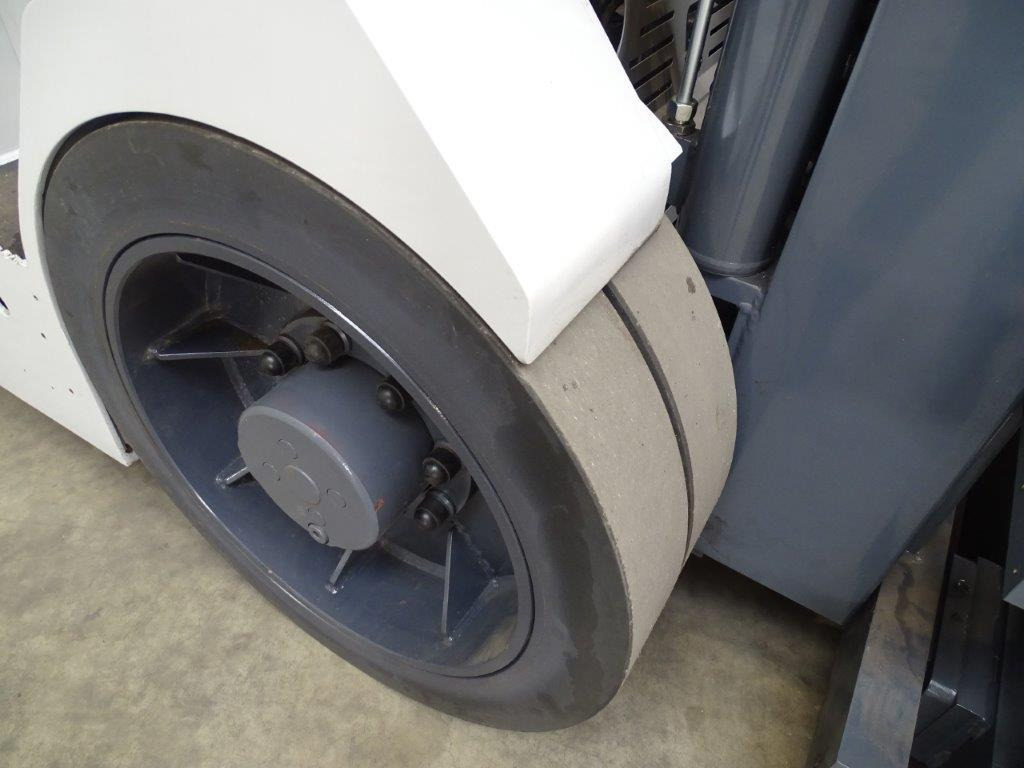 Montini MR10 - TRIPLEX - DEMO - Električni viljuškar: slika 2 Montini MR10 - TRIPLEX - DEMO - Električni viljuškar: slika 2