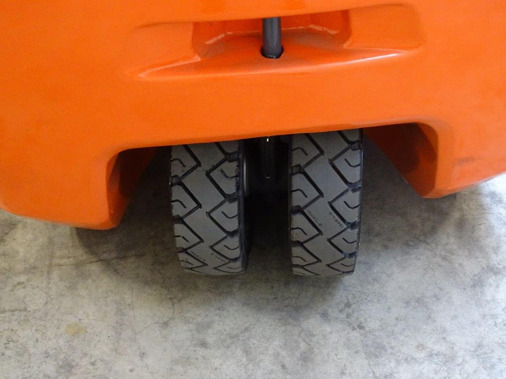 Toyota 8FBEK16T - DEMO - TRIPLEX - Električni viljuškar: slika 2 Toyota 8FBEK16T - DEMO - TRIPLEX - Električni viljuškar: slika 2