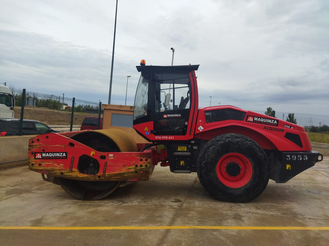 BOMAG BW216D5 - Kompaktor: slika 1 BOMAG BW216D5 - Kompaktor: slika 1
