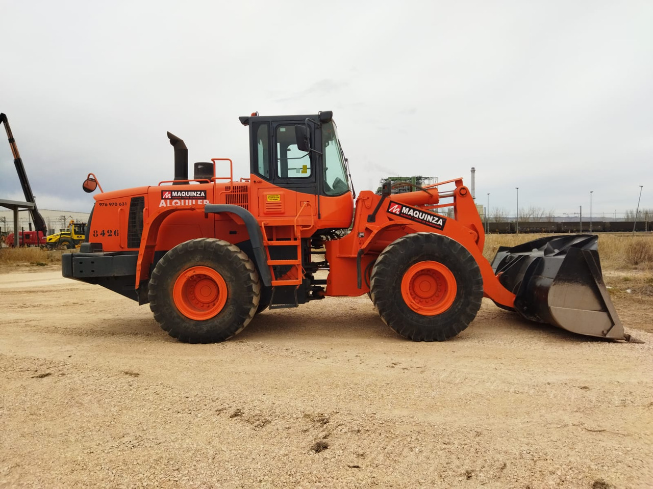 DOOSAN DL300 - Utovarivač točkaš: slika 3 DOOSAN DL300 - Utovarivač točkaš: slika 3