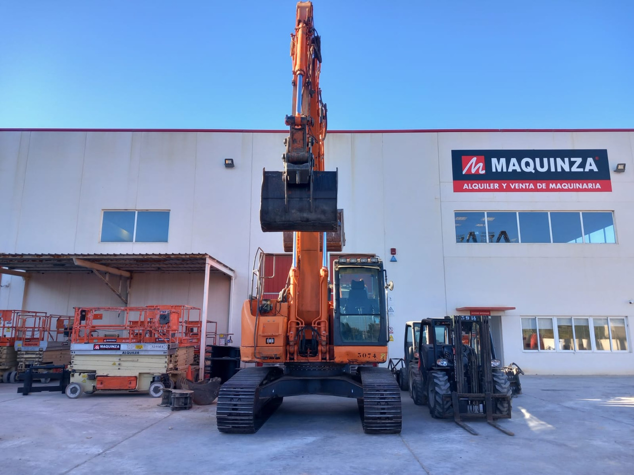 DOOSAN DX235LCR - Bager guseničar: slika 2 DOOSAN DX235LCR - Bager guseničar: slika 2