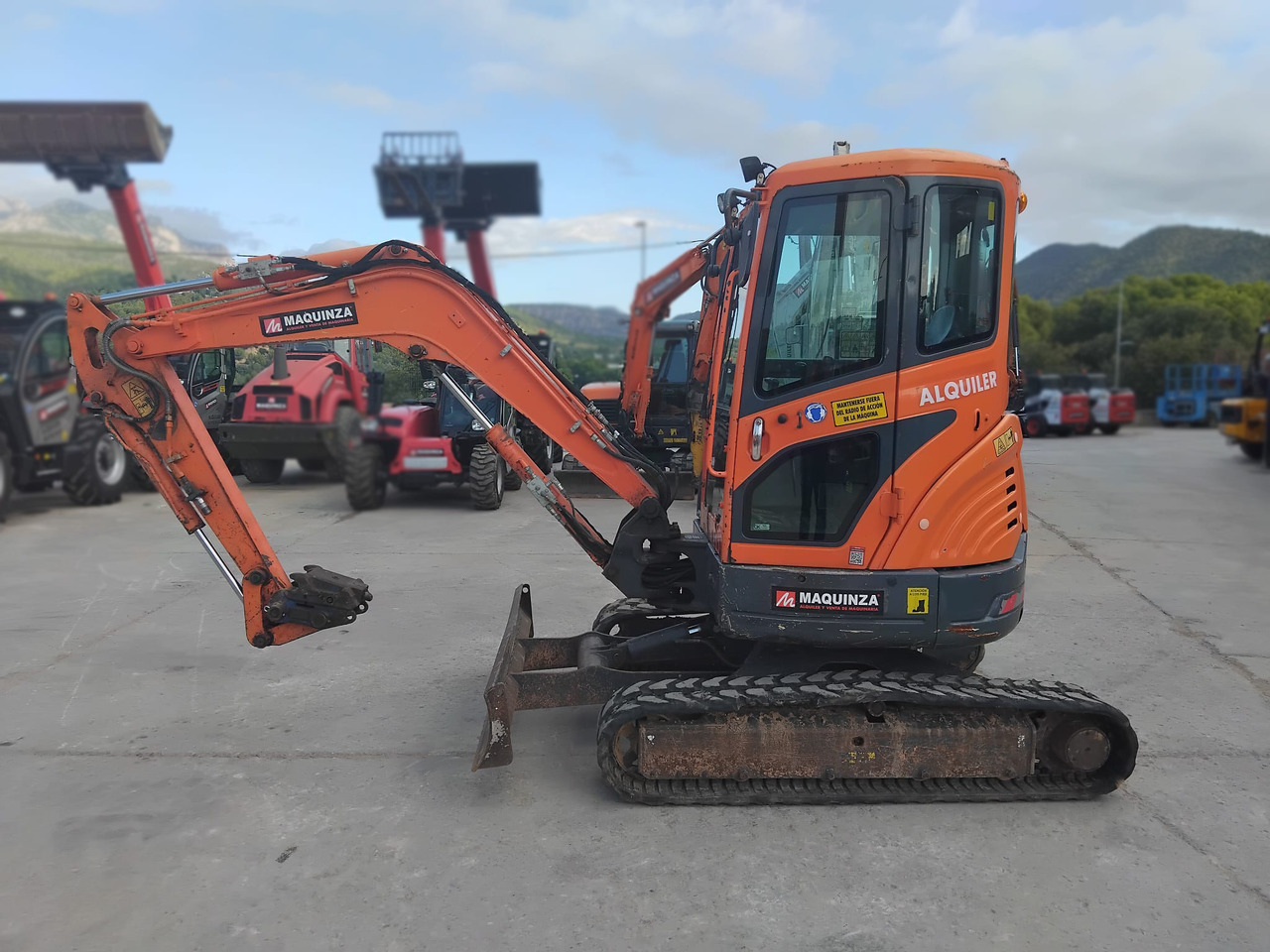 DOOSAN DX35Z - Mini bager: slika 1 DOOSAN DX35Z - Mini bager: slika 1