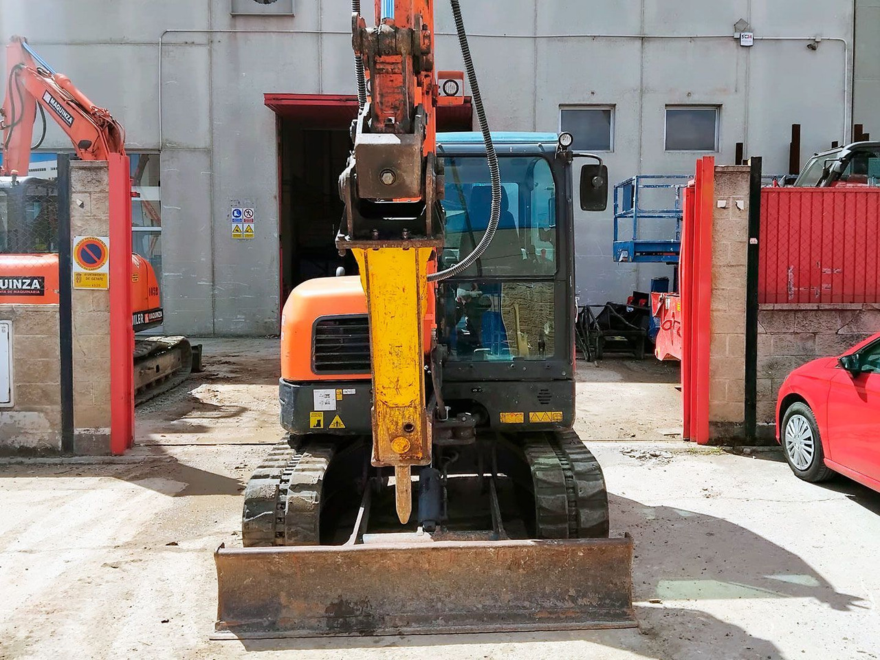 DOOSAN DX62R-3 - Mini bager: slika 4 DOOSAN DX62R-3 - Mini bager: slika 4