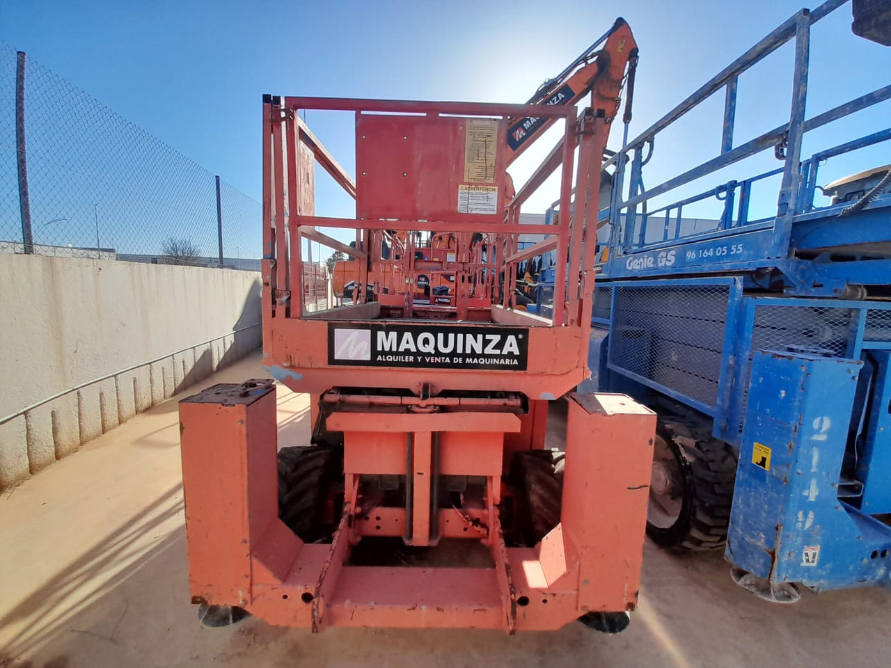 GENIE GS2668RT - Lift u obliku makaza: slika 2 GENIE GS2668RT - Lift u obliku makaza: slika 2