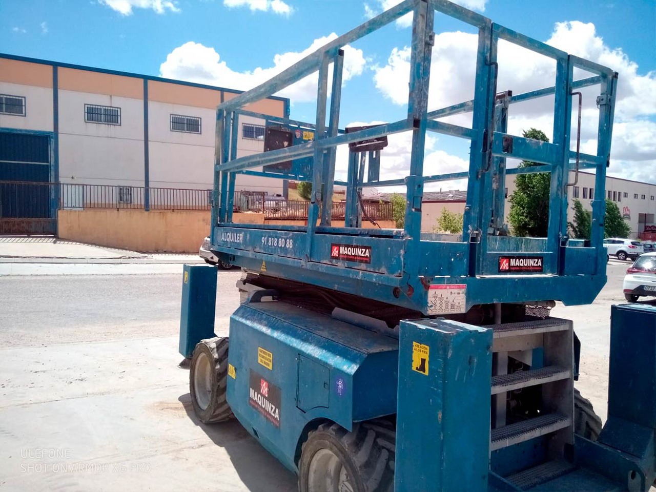 GENIE GS3268RT - Lift u obliku makaza: slika 2 GENIE GS3268RT - Lift u obliku makaza: slika 2
