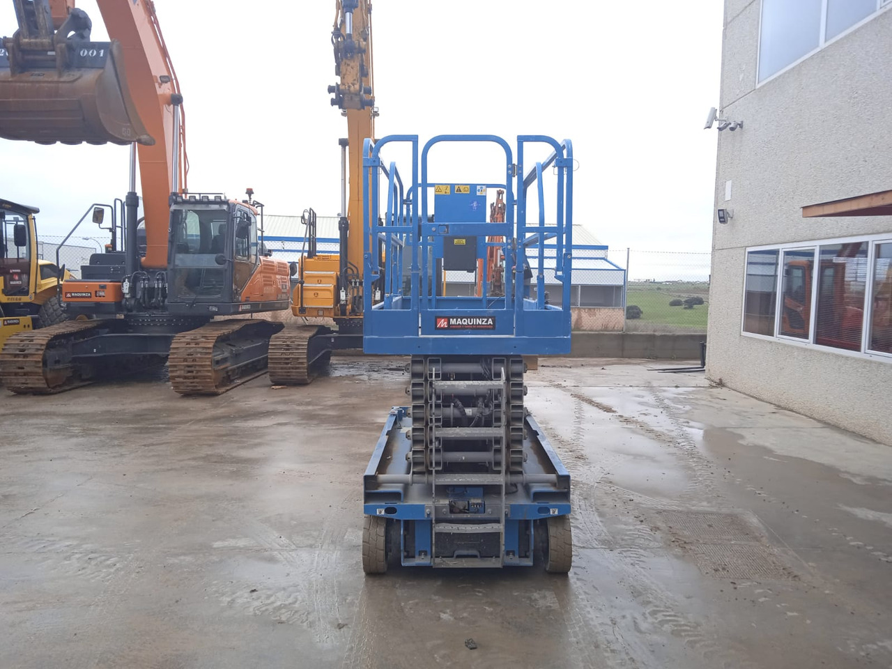 GENIE GS4047 - Lift u obliku makaza: slika 2 GENIE GS4047 - Lift u obliku makaza: slika 2