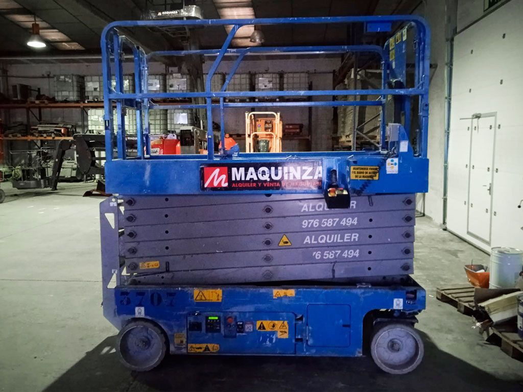 GENIE GS4047 - Lift u obliku makaza: slika 1 GENIE GS4047 - Lift u obliku makaza: slika 1