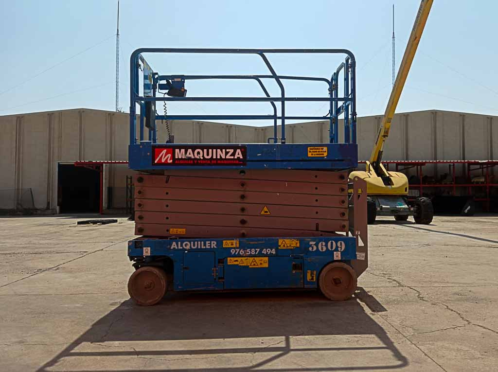 GENIE GS4047 - Lift u obliku makaza: slika 4 GENIE GS4047 - Lift u obliku makaza: slika 4