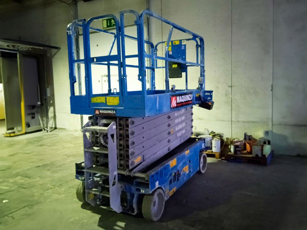 GENIE GS4047 - Lift u obliku makaza: slika 2 GENIE GS4047 - Lift u obliku makaza: slika 2
