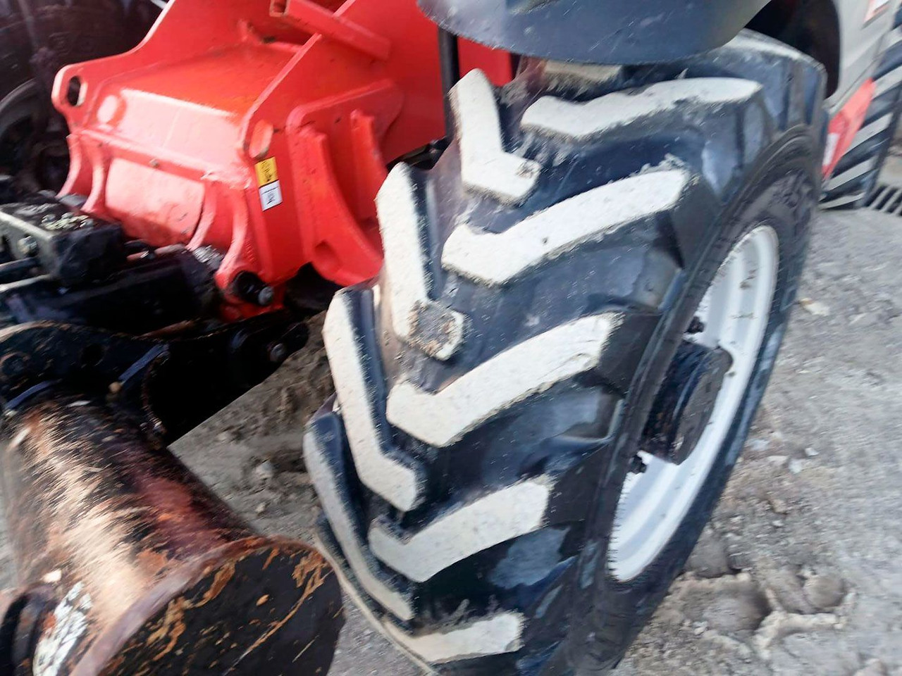 MANITOU MT1335 EASY - Teleskopski upravljač: slika 4 MANITOU MT1335 EASY - Teleskopski upravljač: slika 4