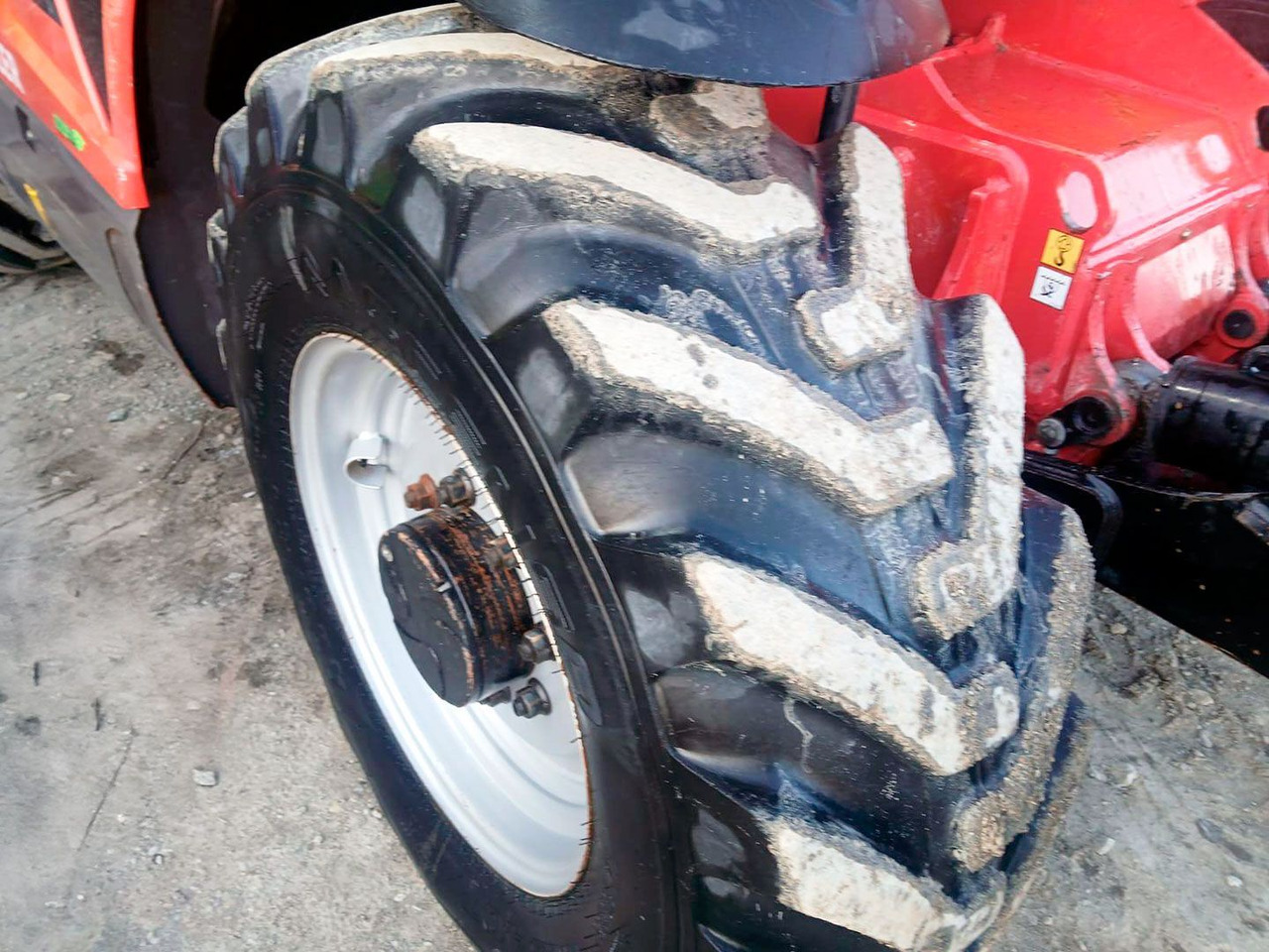 MANITOU MT1335 EASY - Teleskopski upravljač: slika 2 MANITOU MT1335 EASY - Teleskopski upravljač: slika 2