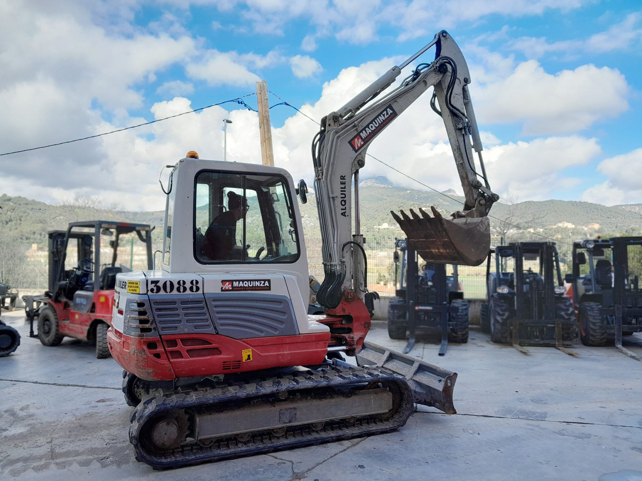 TAKEUCHI TB250 - Mini bager: slika 5 TAKEUCHI TB250 - Mini bager: slika 5