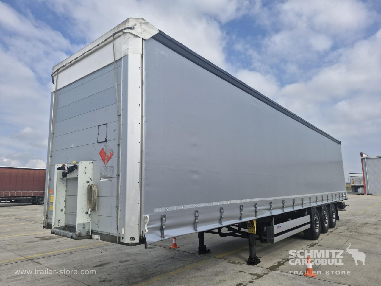 SCHMITZ Curtainsider Standard - Poluprikolica sa ceradom: slika 1 SCHMITZ Curtainsider Standard - Poluprikolica sa ceradom: slika 1