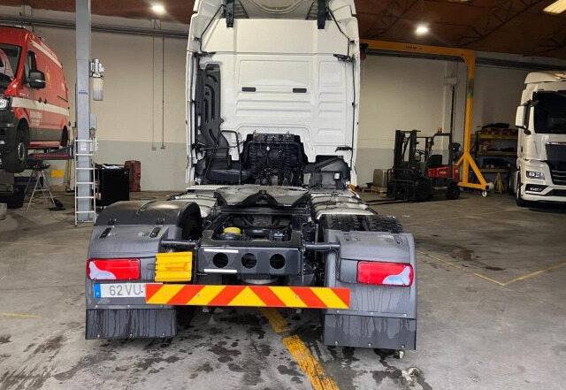 MAN TGX 18.500 4X2 BLS - Tegljač: slika 5 MAN TGX 18.500 4X2 BLS - Tegljač: slika 5