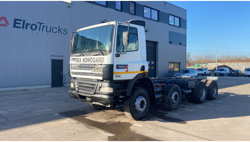 DAF CF 85.380 (EURO 3 / MANUAL GEARBOX / BOITE MANUELLE / BIG HUB / GRAND PONT / LAMES) - Kamion sa golom šasijom i zatvorenom kabinom: slika 1 DAF CF 85.380 (EURO 3 / MANUAL GEARBOX / BOITE MANUELLE / BIG HUB / GRAND PONT / LAMES) - Kamion sa golom šasijom i zatvorenom kabinom: slika 1