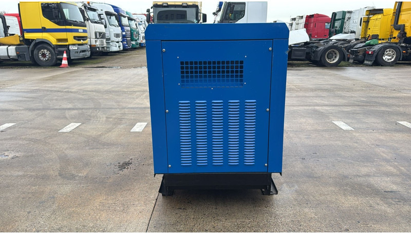 Diesel Generator Set WP55R (NEW!!! / 55 KVA/ 400V / 1500 RPM / 3 PHASE / 72 A / 50 HZ) - Set generatora: slika 2 Diesel Generator Set WP55R (NEW!!! / 55 KVA/ 400V / 1500 RPM / 3 PHASE / 72 A / 50 HZ) - Set generatora: slika 2