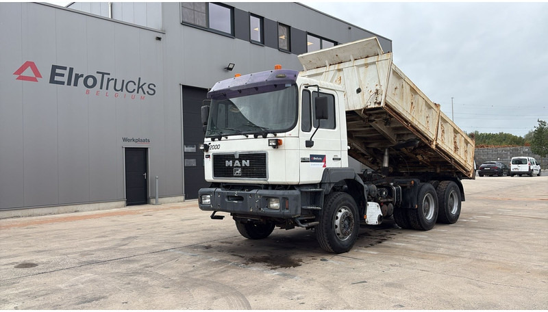 MAN 26.403 (BOITE MANUELLE / MANUAL GEARBOX / 6 CYLINDER / GOOD CONDITION / BIG AXLE) - Istovarivač: slika 1 MAN 26.403 (BOITE MANUELLE / MANUAL GEARBOX / 6 CYLINDER / GOOD CONDITION / BIG AXLE) - Istovarivač: slika 1