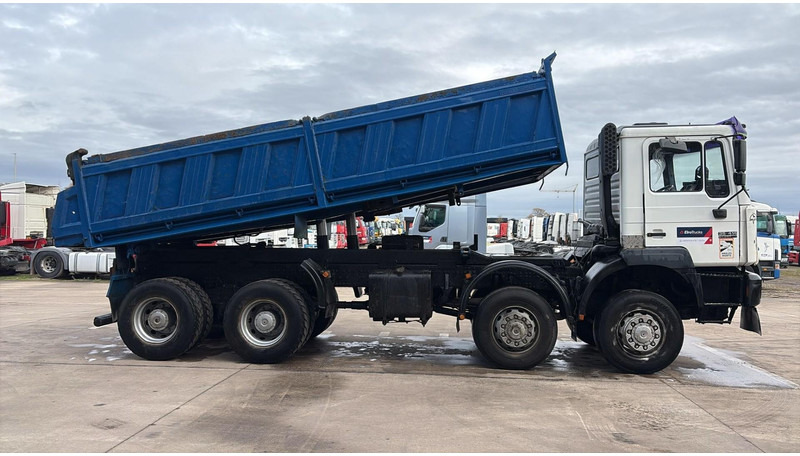 MAN 35.414 (6 CYLINDER / 8X6 / BIG AXLES / STEEL SUSP. / LAMES / GRAND PONT) - Istovarivač: slika 3 MAN 35.414 (6 CYLINDER / 8X6 / BIG AXLES / STEEL SUSP. / LAMES / GRAND PONT) - Istovarivač: slika 3