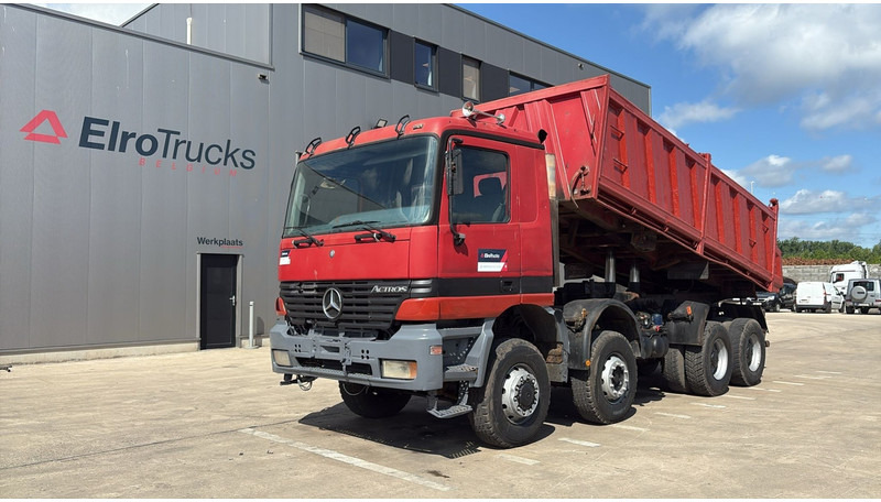 Mercedes-Benz ACTROS 3243 (8X6 / LAMES / GRAND PONT / GRAND BENNE / 3 PONTS / TRES BONNE ETAT) - Istovarivač: slika 1 Mercedes-Benz ACTROS 3243 (8X6 / LAMES / GRAND PONT / GRAND BENNE / 3 PONTS / TRES BONNE ETAT) - Istovarivač: slika 1