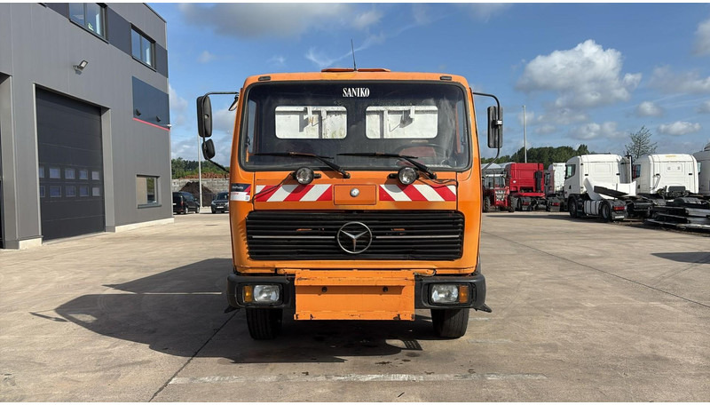 Mercedes-Benz SK 1628 (V8 / LAMES / GRAND PONT / POMPE MANUELLE) - Istovarivač: slika 2 Mercedes-Benz SK 1628 (V8 / LAMES / GRAND PONT / POMPE MANUELLE) - Istovarivač: slika 2