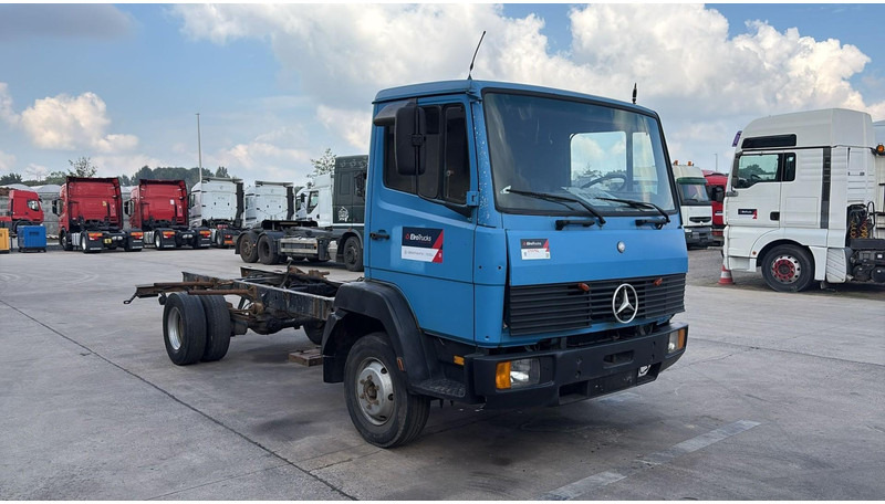 Mercedes-Benz SK 914 (EURO 2 / CHASSIS) - Kamion sa golom šasijom i zatvorenom kabinom: slika 3 Mercedes-Benz SK 914 (EURO 2 / CHASSIS) - Kamion sa golom šasijom i zatvorenom kabinom: slika 3