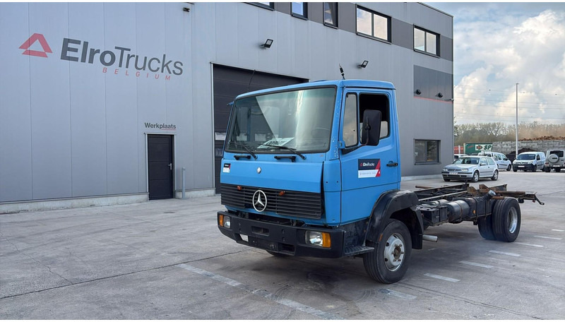 Mercedes-Benz SK 914 (EURO 2 / CHASSIS) - Kamion sa golom šasijom i zatvorenom kabinom: slika 1 Mercedes-Benz SK 914 (EURO 2 / CHASSIS) - Kamion sa golom šasijom i zatvorenom kabinom: slika 1
