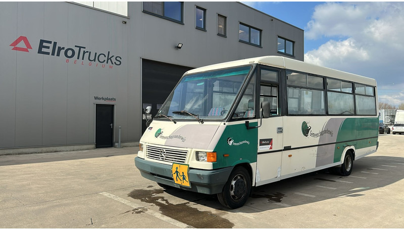 Mercedes-Benz Vario 614 (BELGIAN BUS / MANUAL PUMP / POMPE MANUELLE / BOITE MANUELLE / LAMES) - Gradski autobus: slika 1 Mercedes-Benz Vario 614 (BELGIAN BUS / MANUAL PUMP / POMPE MANUELLE / BOITE MANUELLE / LAMES) - Gradski autobus: slika 1