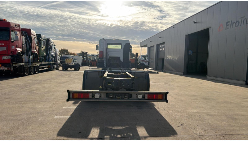 Renault Kerax 320 DCI (PARFAIT ETAT / CHASSIS LONGUE / LAMES / GRAND PONT / KM ORIGINAL) - Kamion sa golom šasijom i zatvorenom kabinom: slika 5 Renault Kerax 320 DCI (PARFAIT ETAT / CHASSIS LONGUE / LAMES / GRAND PONT / KM ORIGINAL) - Kamion sa golom šasijom i zatvorenom kabinom: slika 5