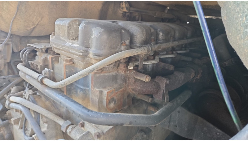 Istovarivač Scania 124-420 (BIG AXLE / GRAND PONT / LAMES / STEEL SUSP. / MANUAL GEARBOX / BOITE MANUELLE): slika 17